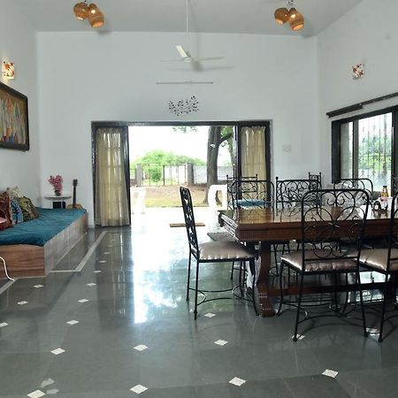 Whispering Woods Villa And Eco Farms Lonavla Exterior foto